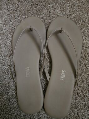 Tkees Women's Minimalist Flip Flop Sandals in Cocobutter